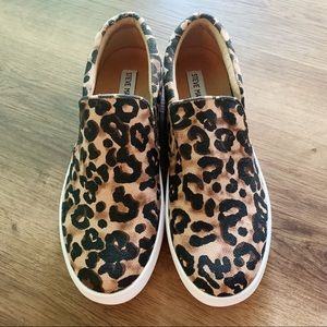 Steve Madden NWOT Cheetah Print Shoes
